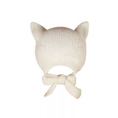 Kitty hat ivoiry