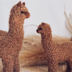 Grand alpaga en laine alpaga camel Petit Kolibri