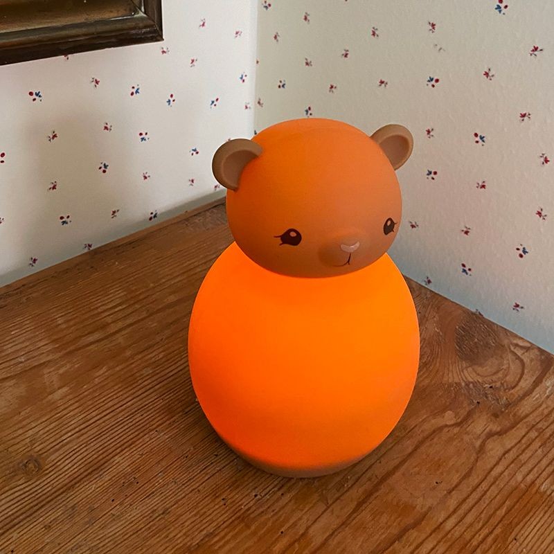 Lampe veilleuse rechargeable en silicone Konges Slojd - Ours Teddy