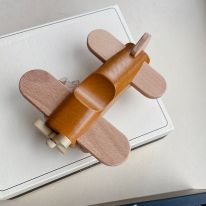 Avion en bois à roulettes marron almond Konges Slojd