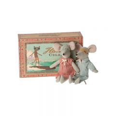 Mum and dad mice in cigarbox Maileg