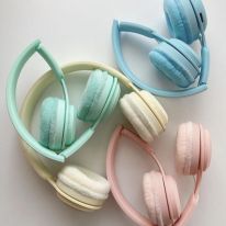 Wireless headphone mint pastel Lalarma Copenhagen
