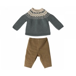Rabbit size 5 pants and knitted sweater Maileg