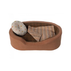 Brown dog bed Maileg
