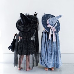 Witches cape Mimi and Lula