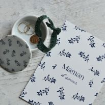 Porcelain box and silkscreened card "Maman d'amour" Poussière des rues