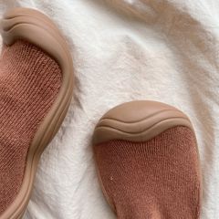 Sock slippers almond Konges Slojd