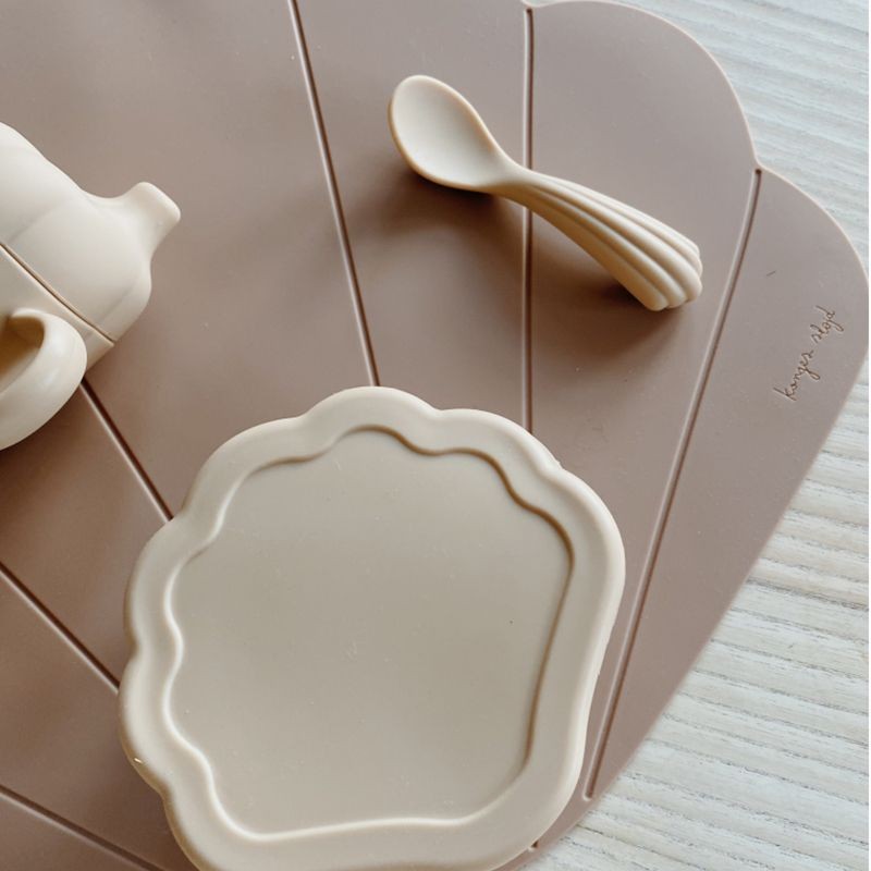 Set De Repas Coquillage Shell Konges Slojd Yellow Flamingo