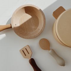 Wooden pots and pans Konges Slojd